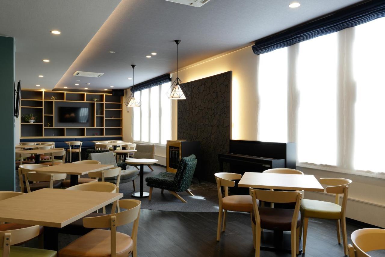 Hotel Reus Ashoro Buitenkant foto